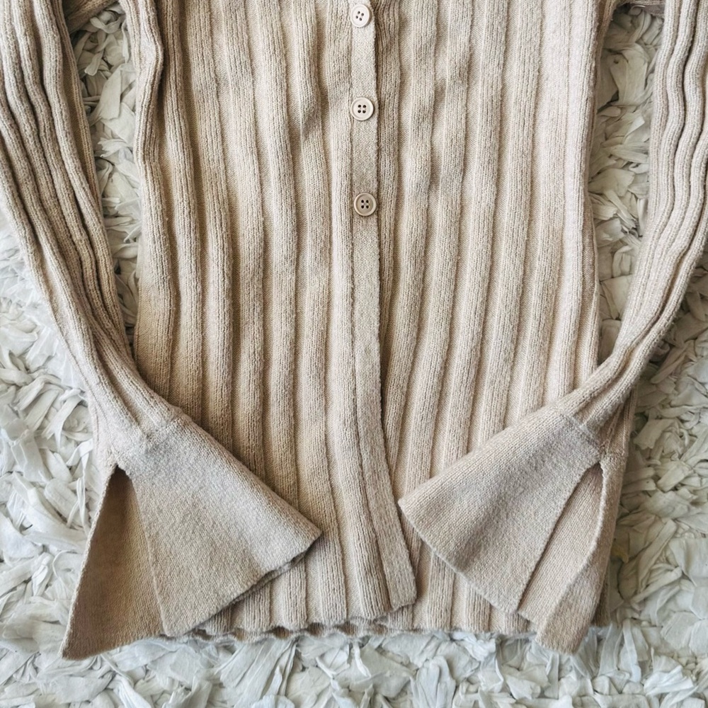 Princess Polly Anneke Collared Cardigan Sweater - Picture 9 of 11